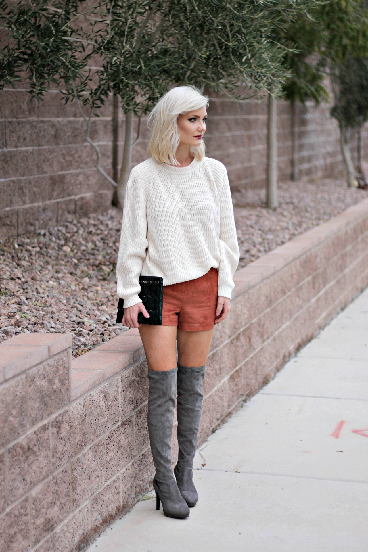 Knee Boots With Shorts | vlr.eng.br